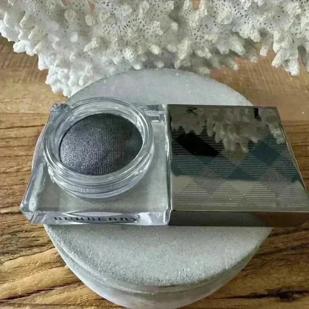Burberry Eye Colour Crème ~ Charcoal (114) ~ NEW in box!
